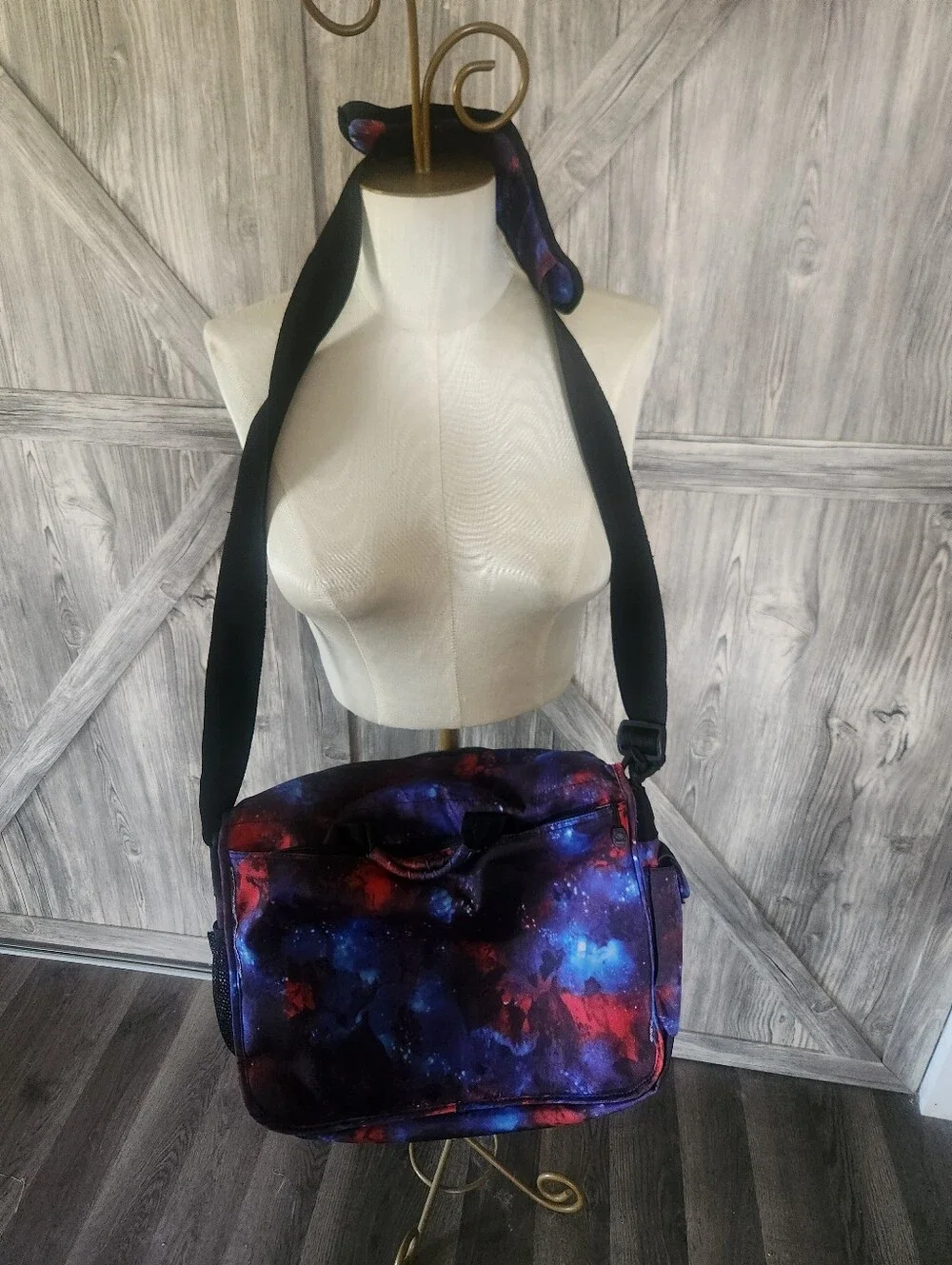 Jworld New York Galaxy Print Messenger Bag - Purple/Red/Blue